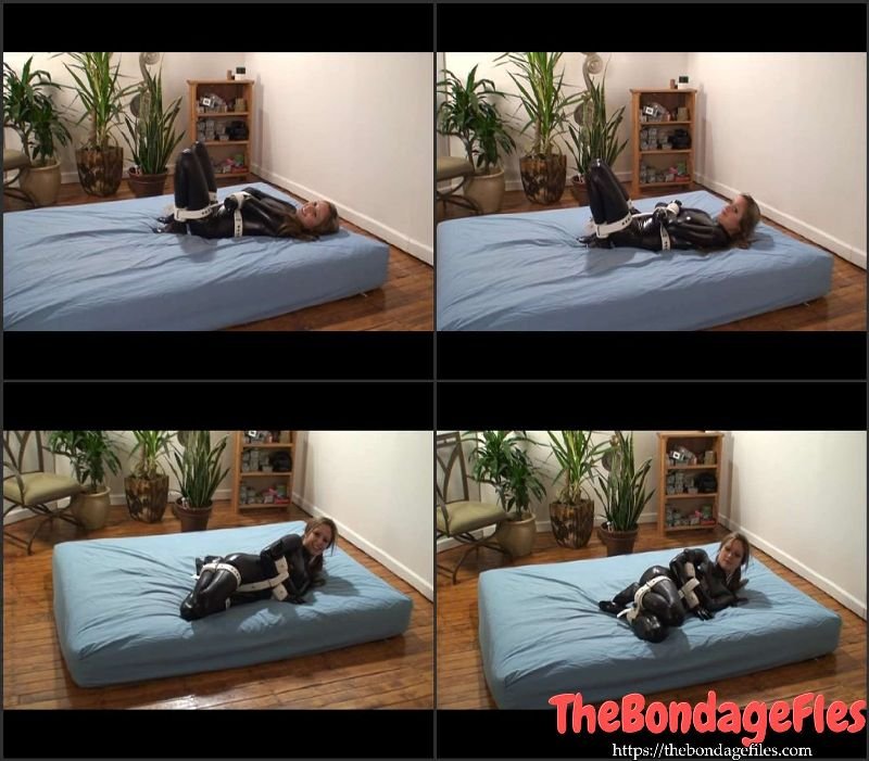 Bondage Control(GinaStrap2) [2009,  QualityControl.cc, Bondage, BDSM]