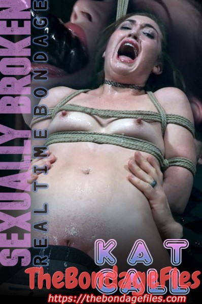 Kat Call [2017, SexuallyBroken.com / RealTimeBondage.com,  Metal Bondage,  Sybian,  Vibrator, 720p, HDRip]