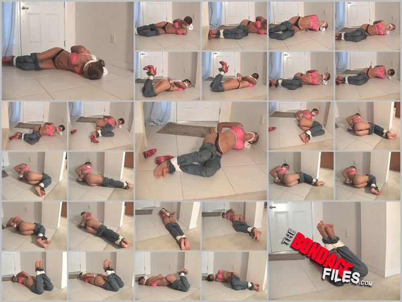 katdoor2 [2020, badmanvideos, strapon, vibrator, bondage, 480p]