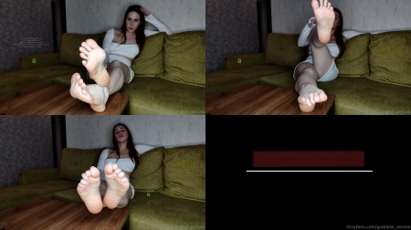 Goddess Verona - New Video! (3 5 Min4k Widescreen) Follow The Movements Of My Toes And Stroke Unt...
