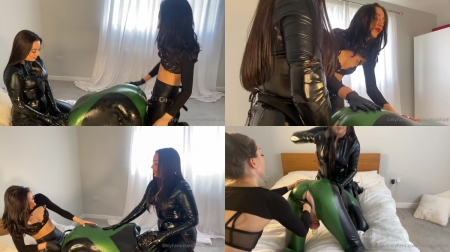 Mistresslhush -Onlyfans- Double Domme Spit Roast! Me And @ladylorenlee Destroying Pathetic Hole