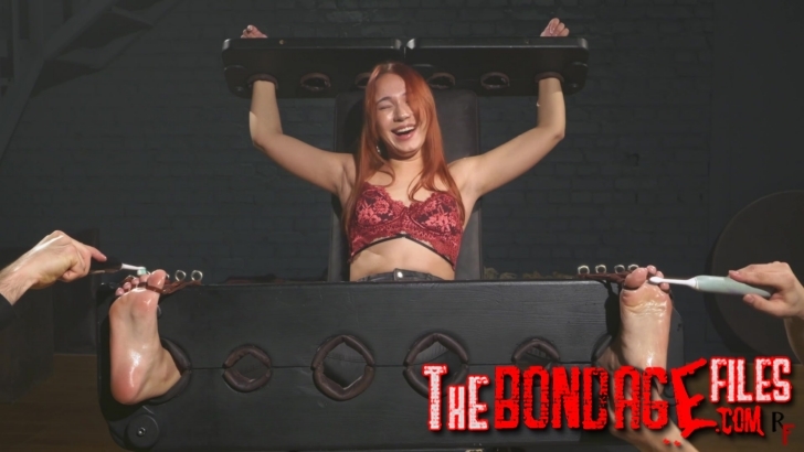 RFStudioProduction – Veronica Barefoot in Stocks – Double Tickling on Soles and Upper Body-mf, Ti...