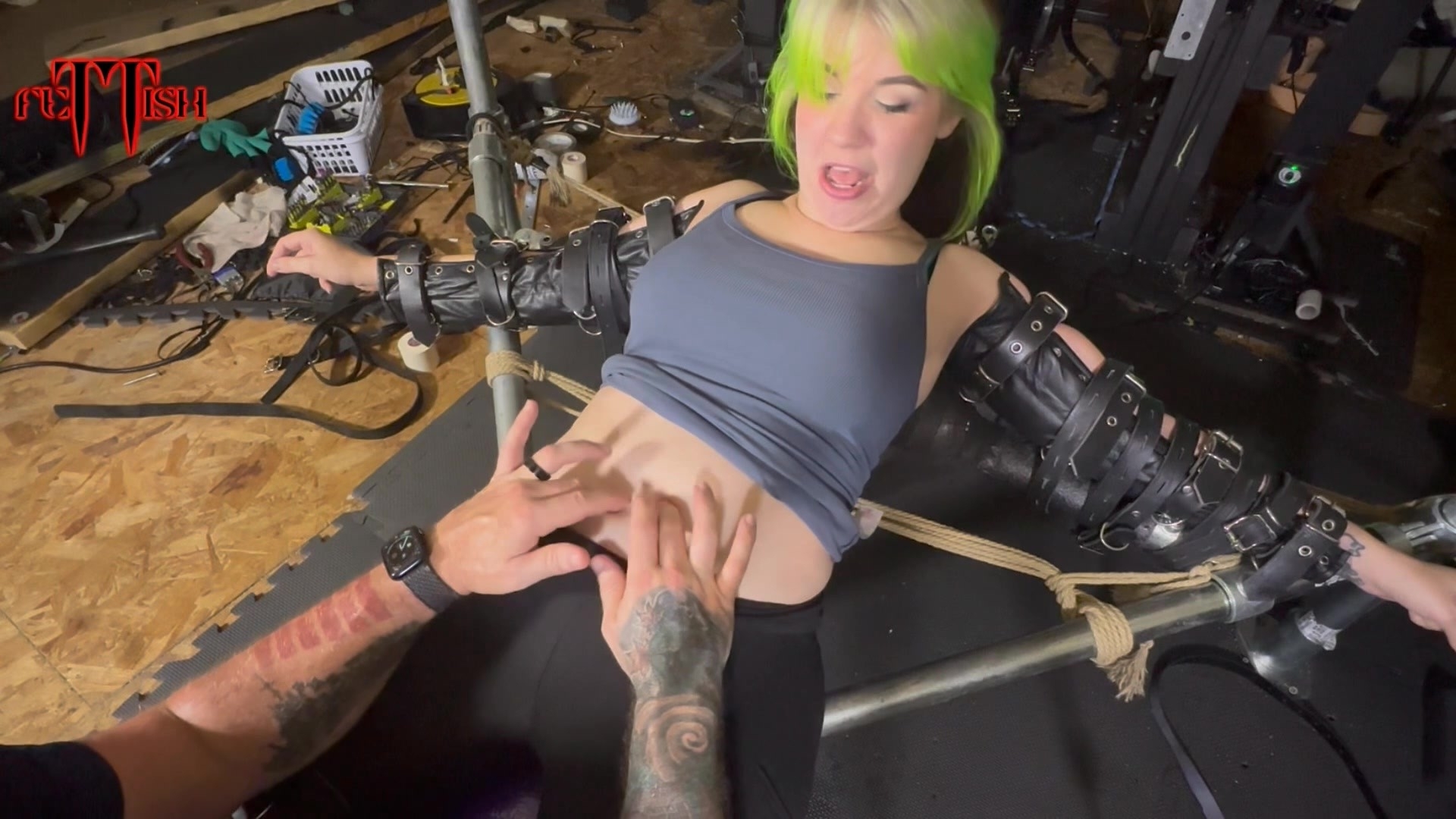 Fettish – Tickled in Steel – Fae DCay- mf, TicklingFeet, TicklingUpperBody